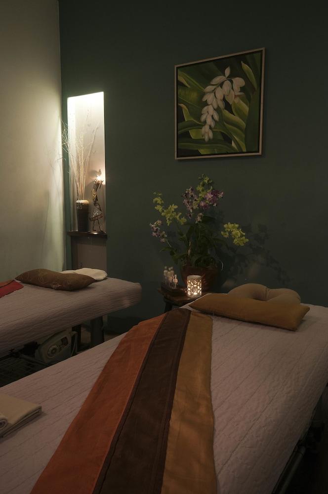 The Cocoon Boutique Hotel Quezon City Extérieur photo