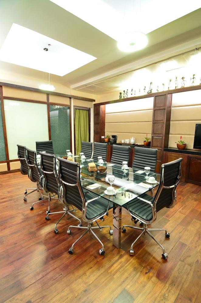 The Cocoon Boutique Hotel Quezon City Extérieur photo