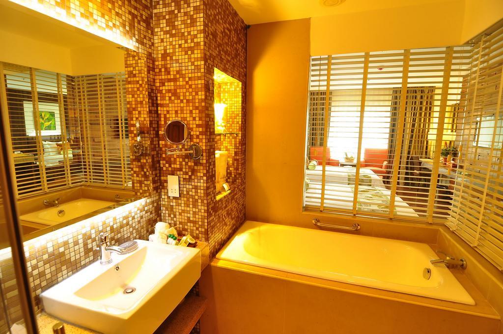 The Cocoon Boutique Hotel Quezon City Extérieur photo