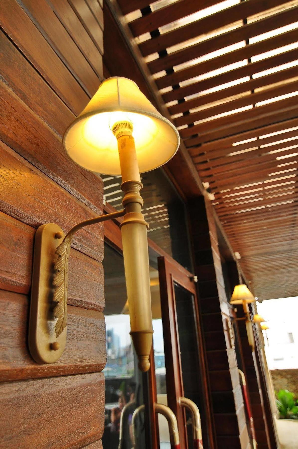 The Cocoon Boutique Hotel Quezon City Extérieur photo