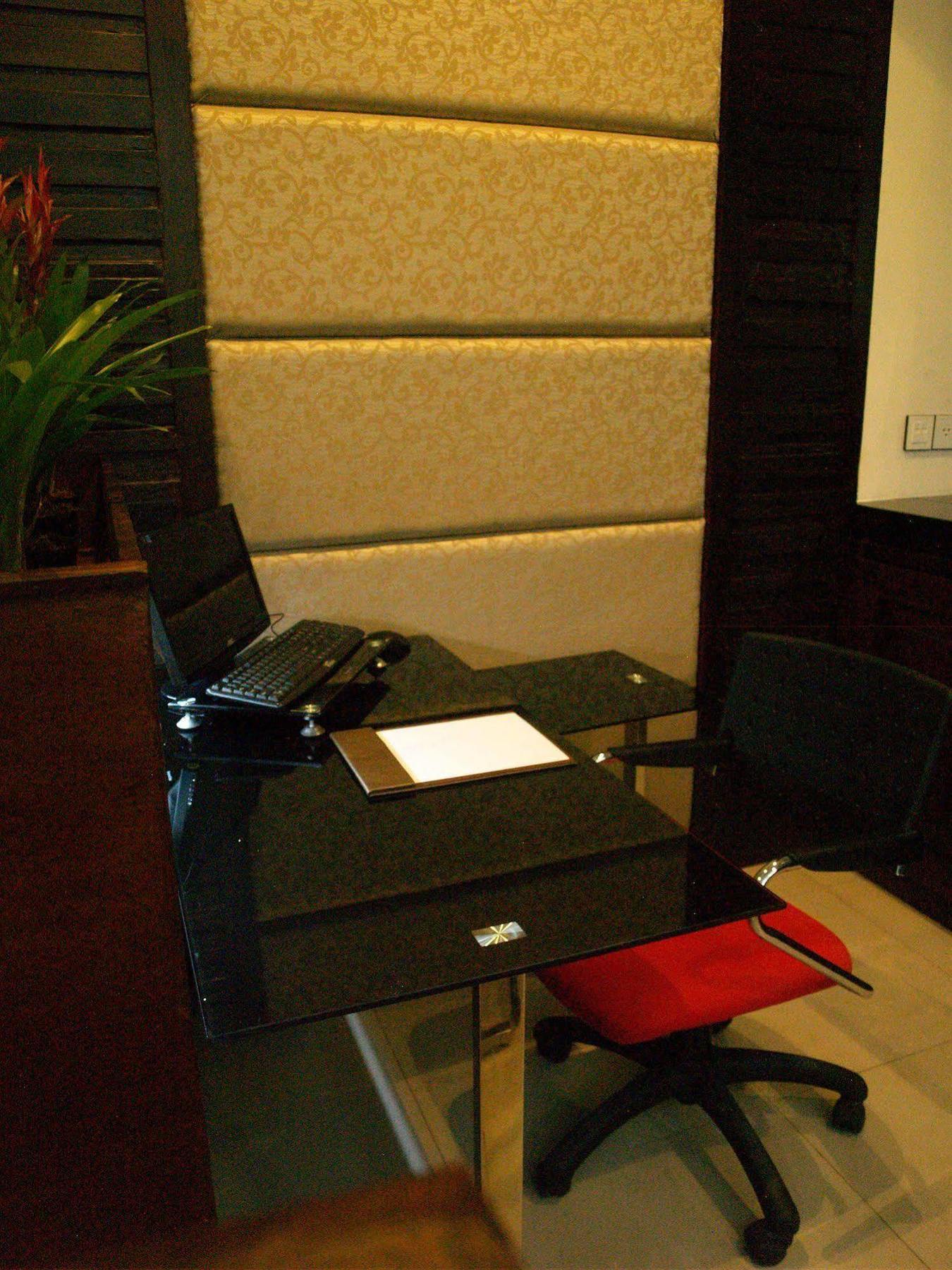 The Cocoon Boutique Hotel Quezon City Extérieur photo